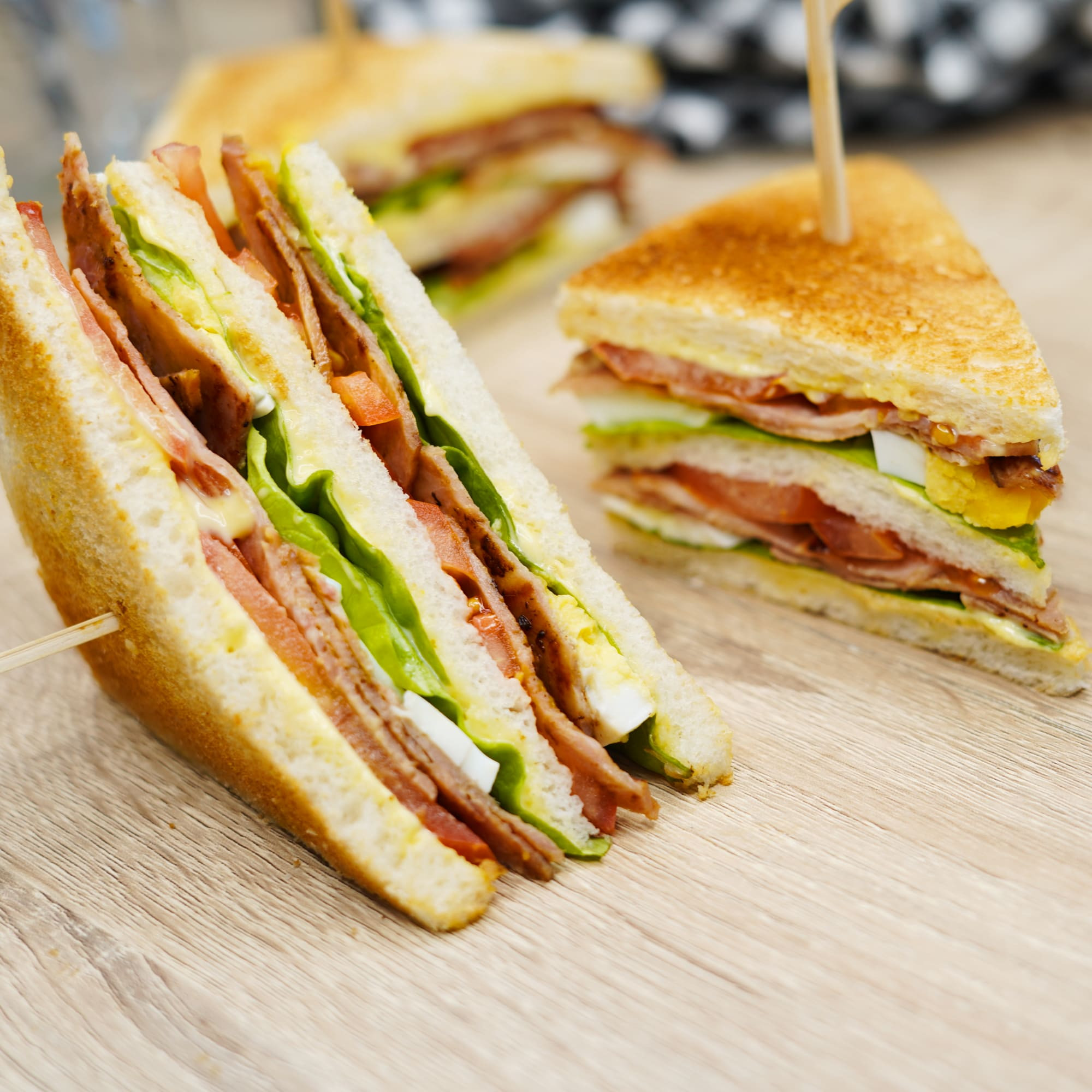 le-bacon-club-sandwich-france-kebab